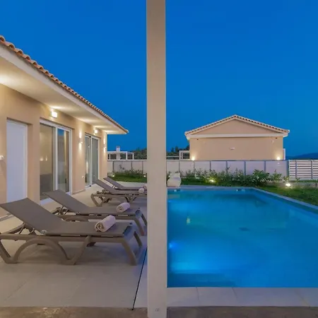 Spartakos Luxury 4