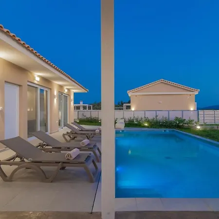 Spartakos Luxury 4